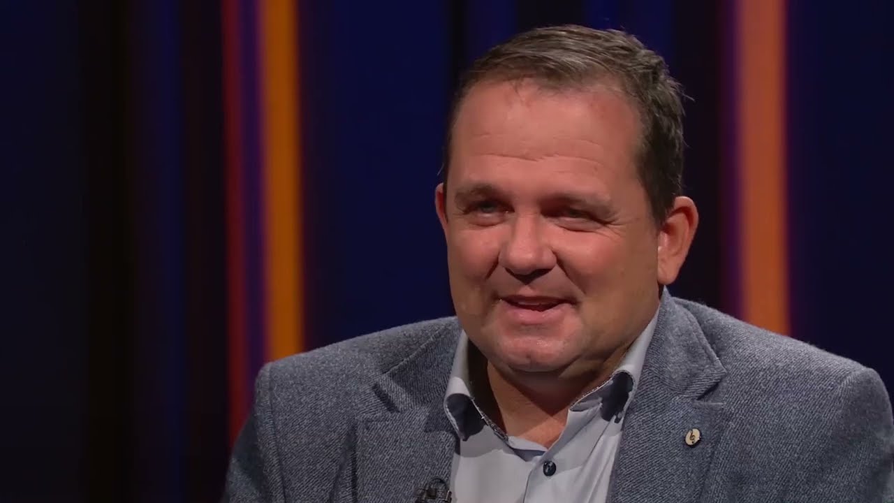 Davy Fitzgerald tells Tommy about going to his first hurling match as a kid | RTÉ