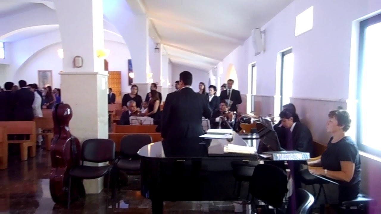 8 VOCES, 4 VIOLIN, CHELO, 2 TROMPETA, OBOE, TIMBALES Y PIANO. Música para Bodas. Coro para Misa.