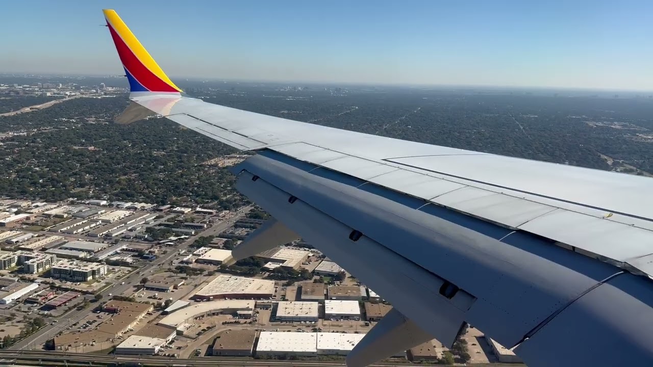 Southwest Airlines 737-MAX 8 Landing Dallas Love Field DAL