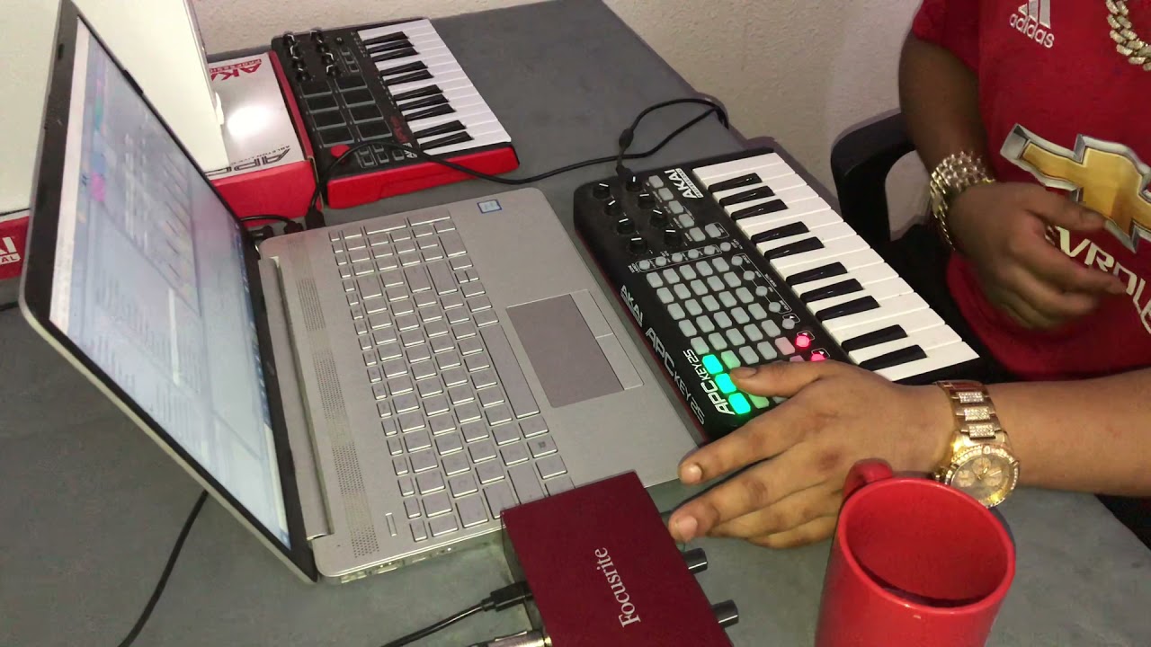 Akai Pro Apc Key 25 (Demo) 🎹 Ableton Live 10 (Techno)