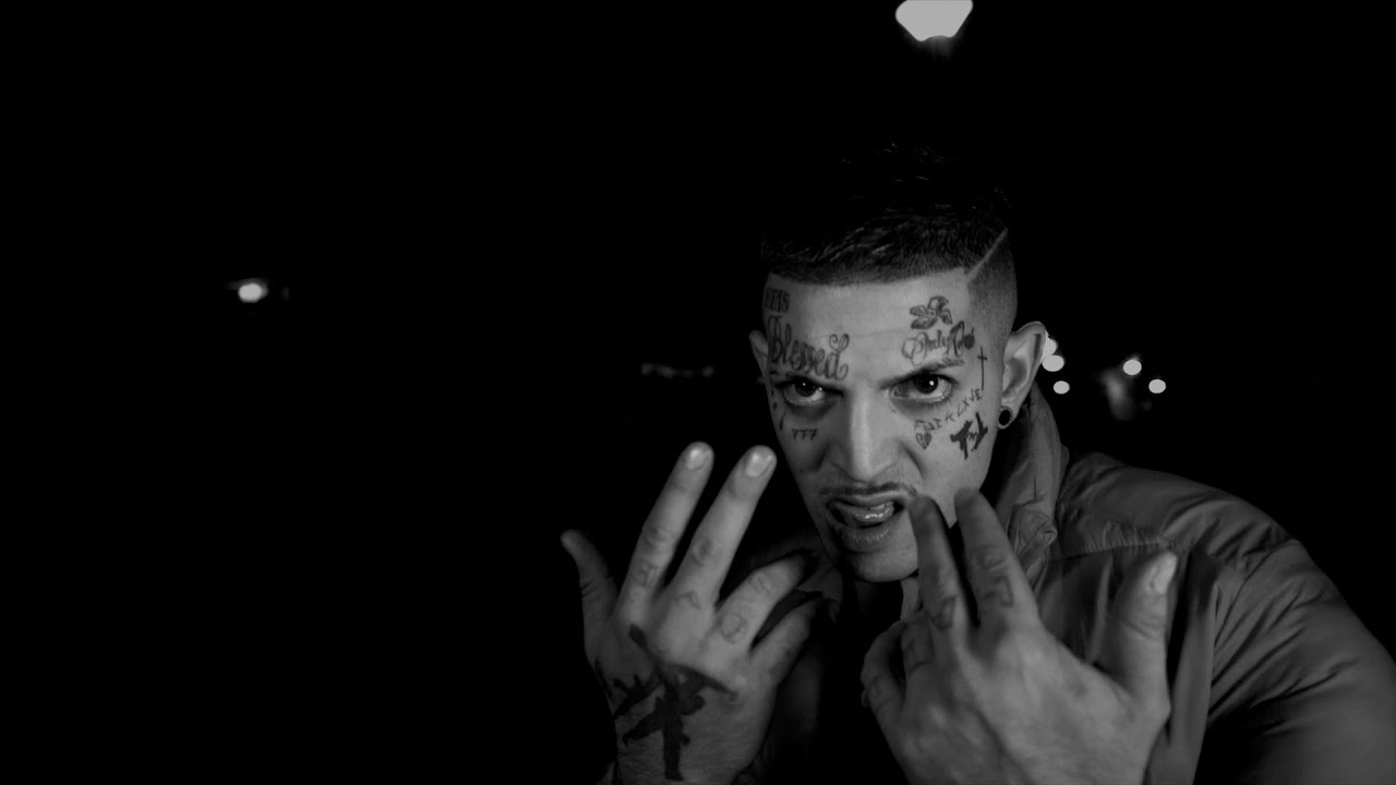 MVKIAVELICO - AMBICION (VIDEOCLIP OFICIAL) PROD.ROYDE X LAVENDICIONRECS VOL.1