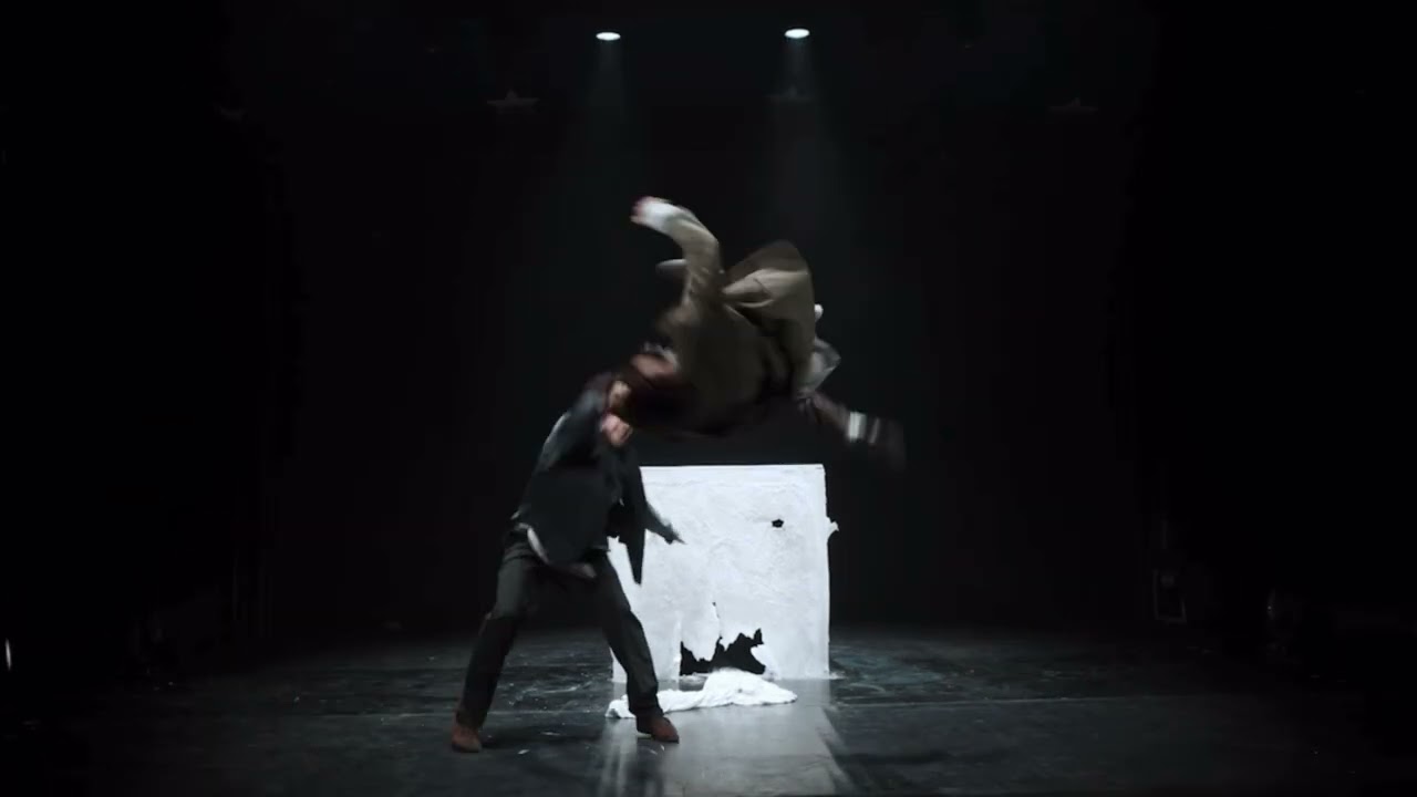 TRAILER KENAVO
