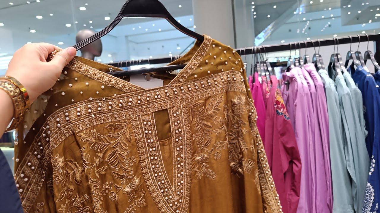 Nishat | Nishat Linen New Collection 2025&hearts;️Nishat winter velvet collection 2025