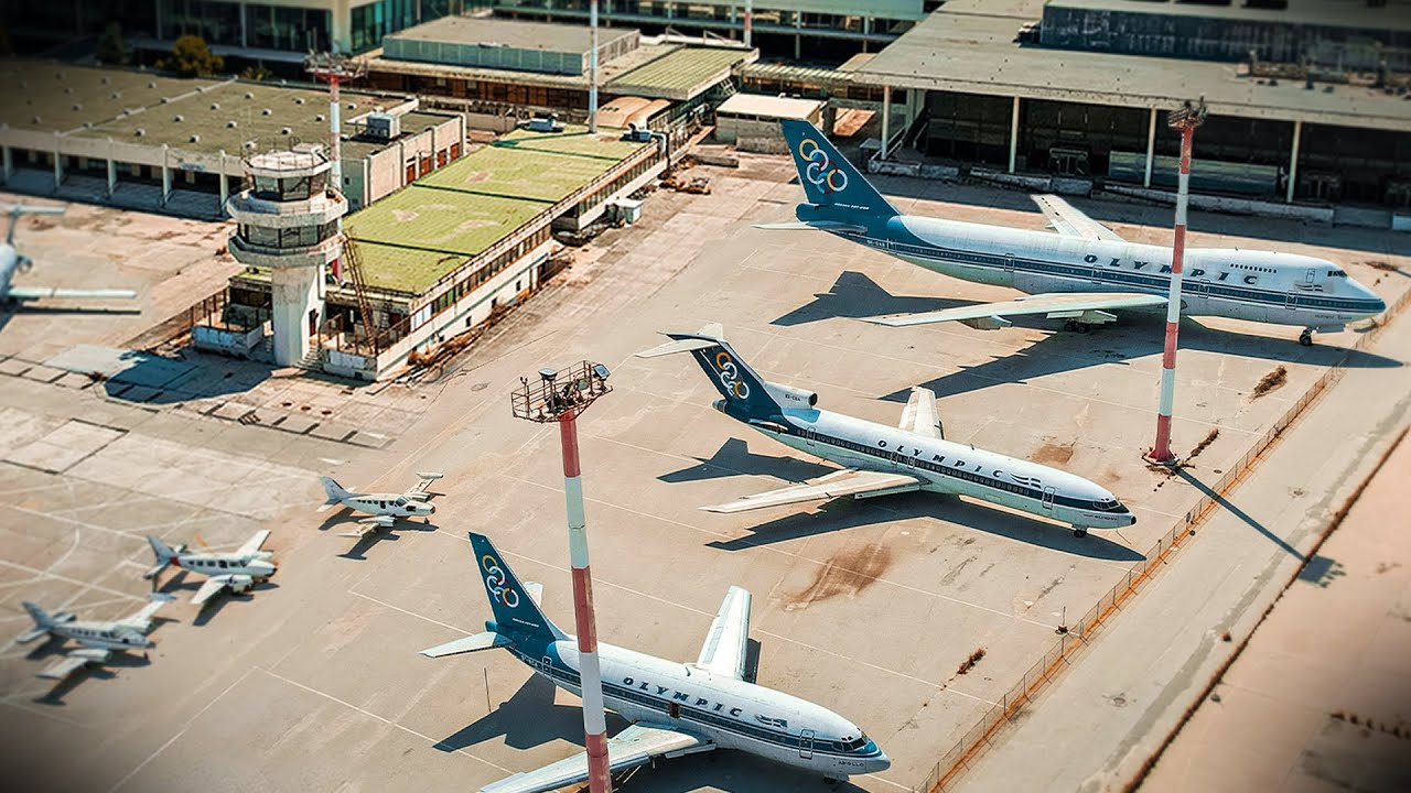 ON EXPLORE UN AÉROPORT ABANDONNÉ ! (Urbex)
