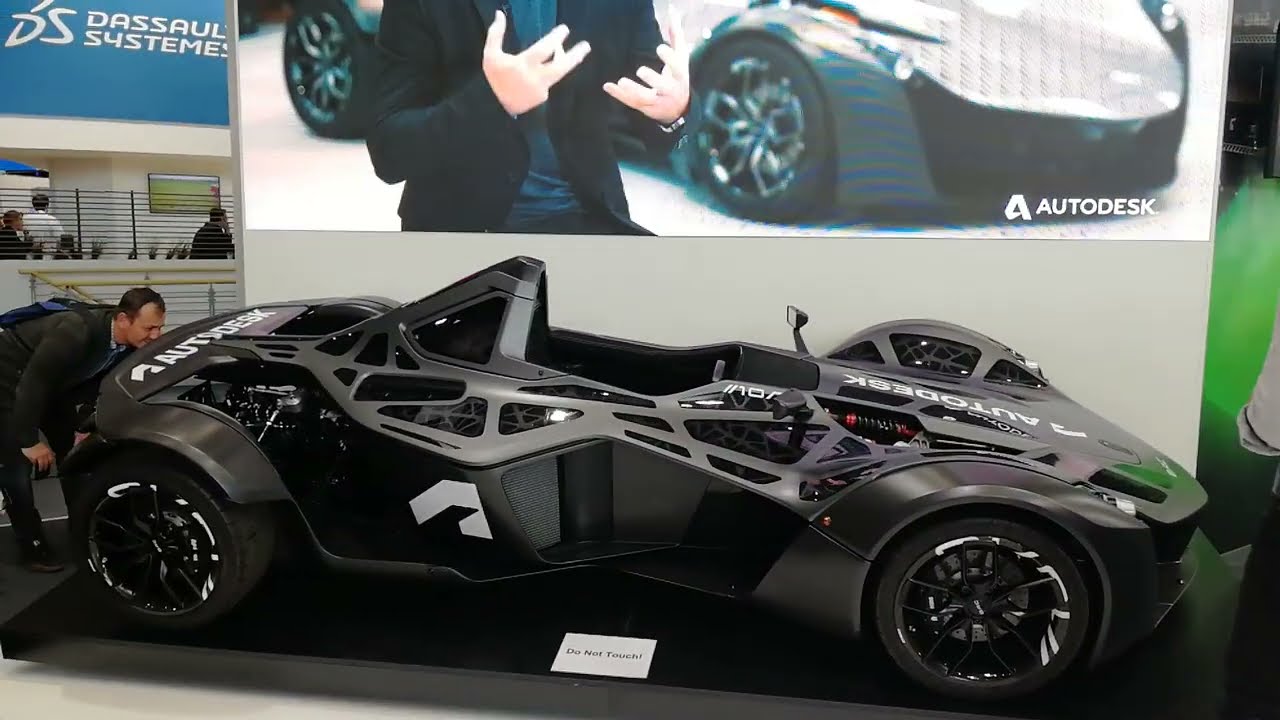 Hybrid Sport Car. Messe 2022