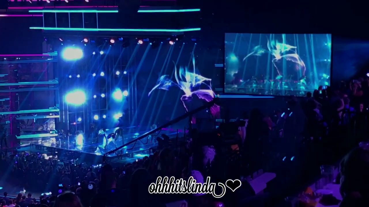 [FANCAM] 180520 방탄소년단 BTS - FAKE LOVE AT BBMAS 2018 +FANCHANT