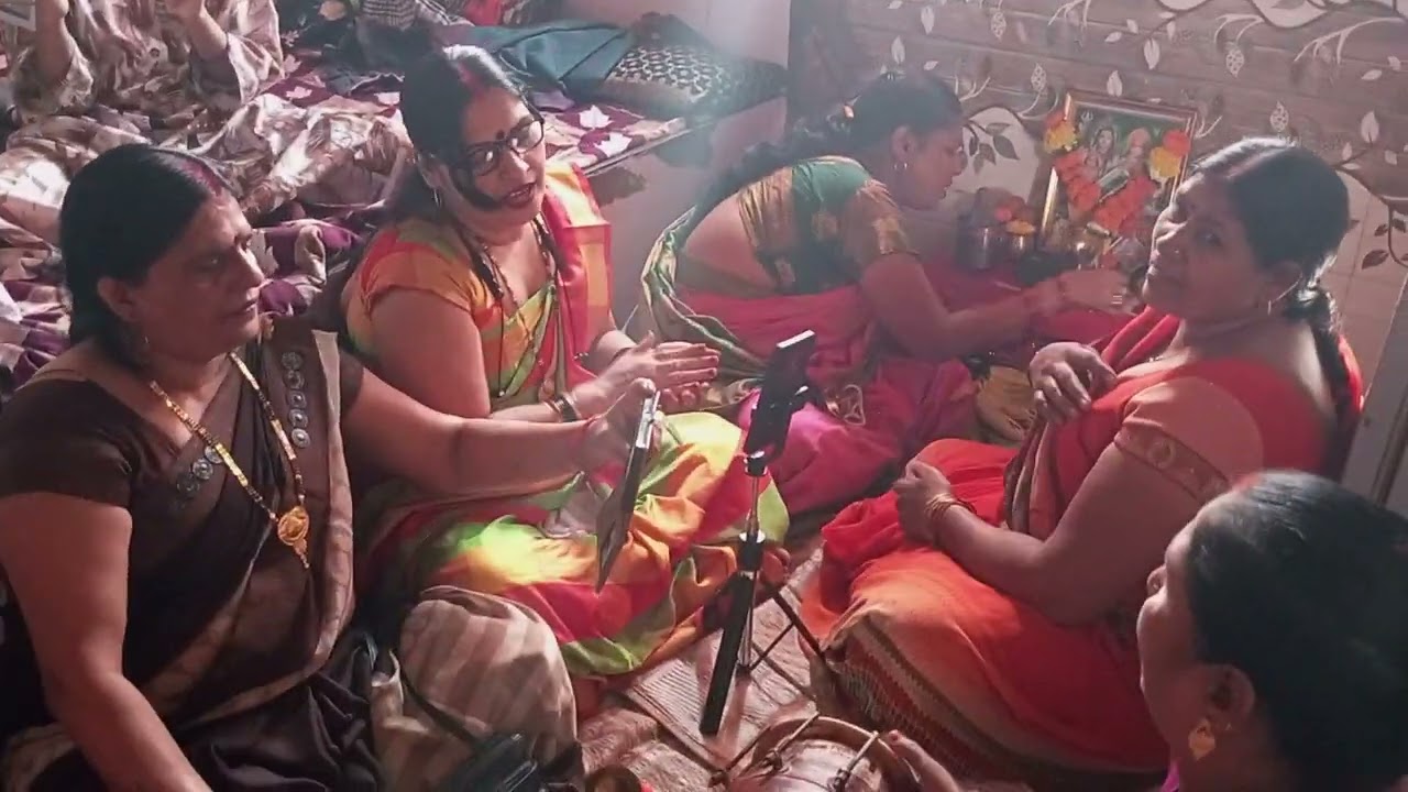 Har har Bhole Bam Bam Bhole Kashi mein || song || bhakti || bhajan || vandana shrivastav 