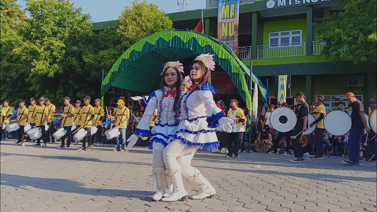 Drumband Nirwana Tampil Memukau Di Konser Bersama MTs-MA NU Mranggen 2023