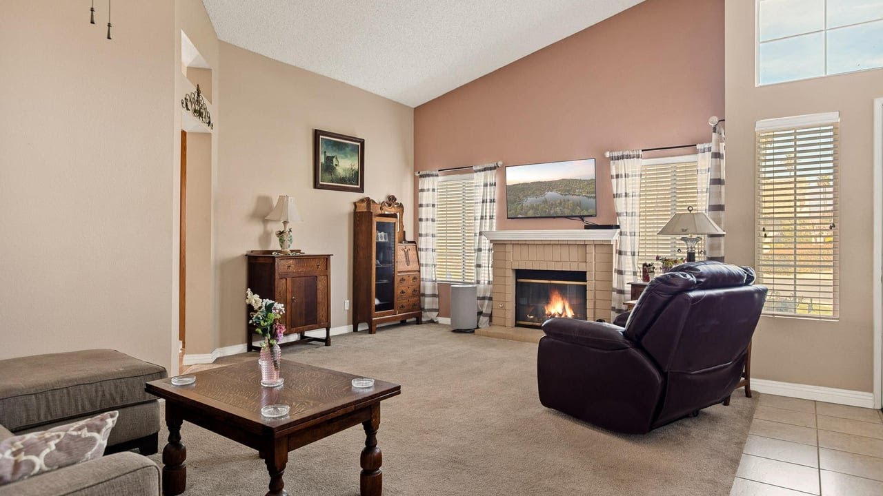625 S Shinecock Dr, Banning, CA
