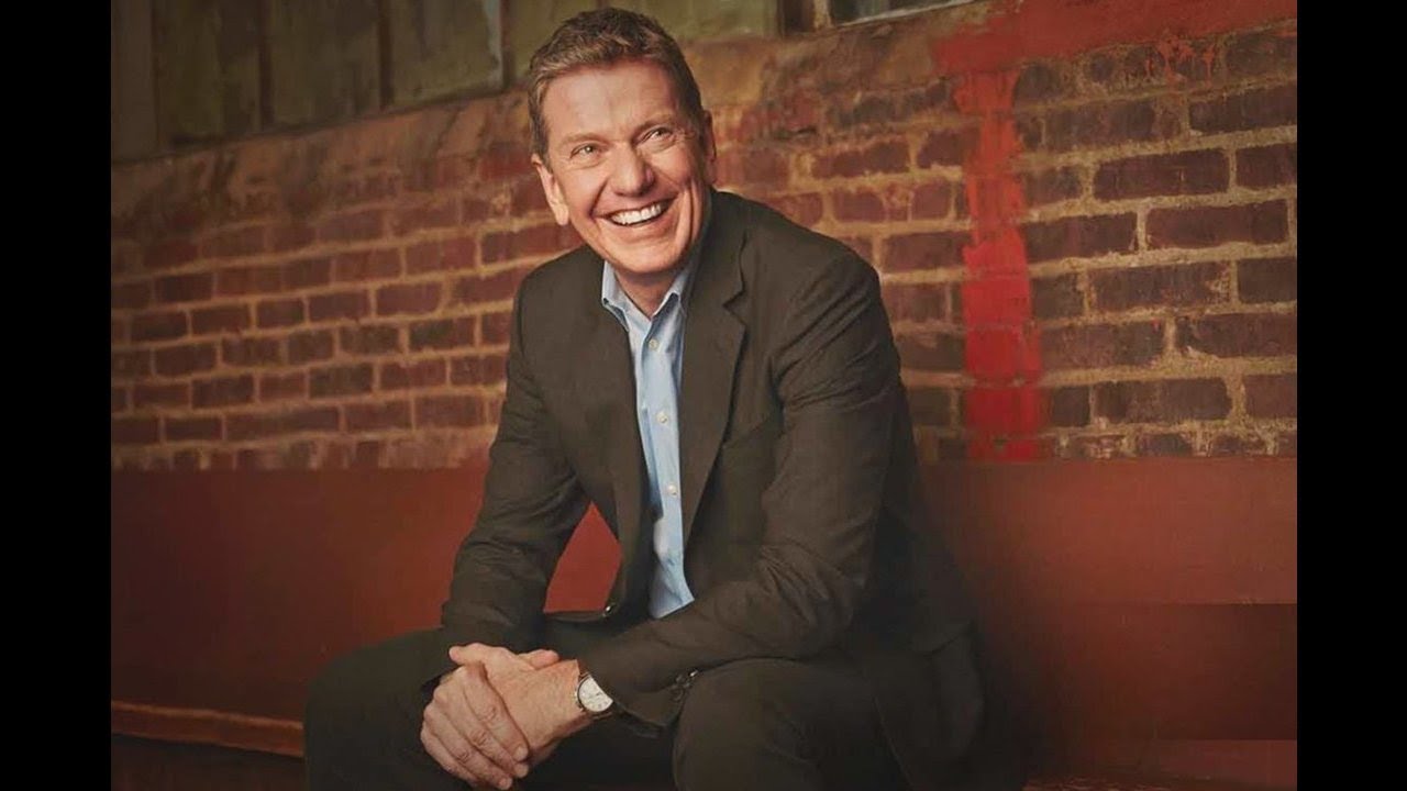 Change Your Story, Change Your Life - Michael Hyatt Podcast: This is Your Life