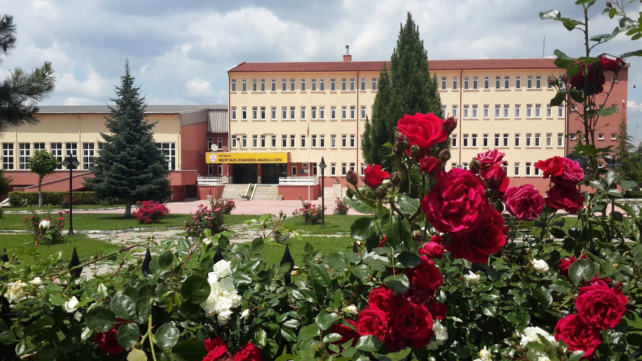 Kütahya Necip Fazıl Kısakürek Anadolu Lisesi