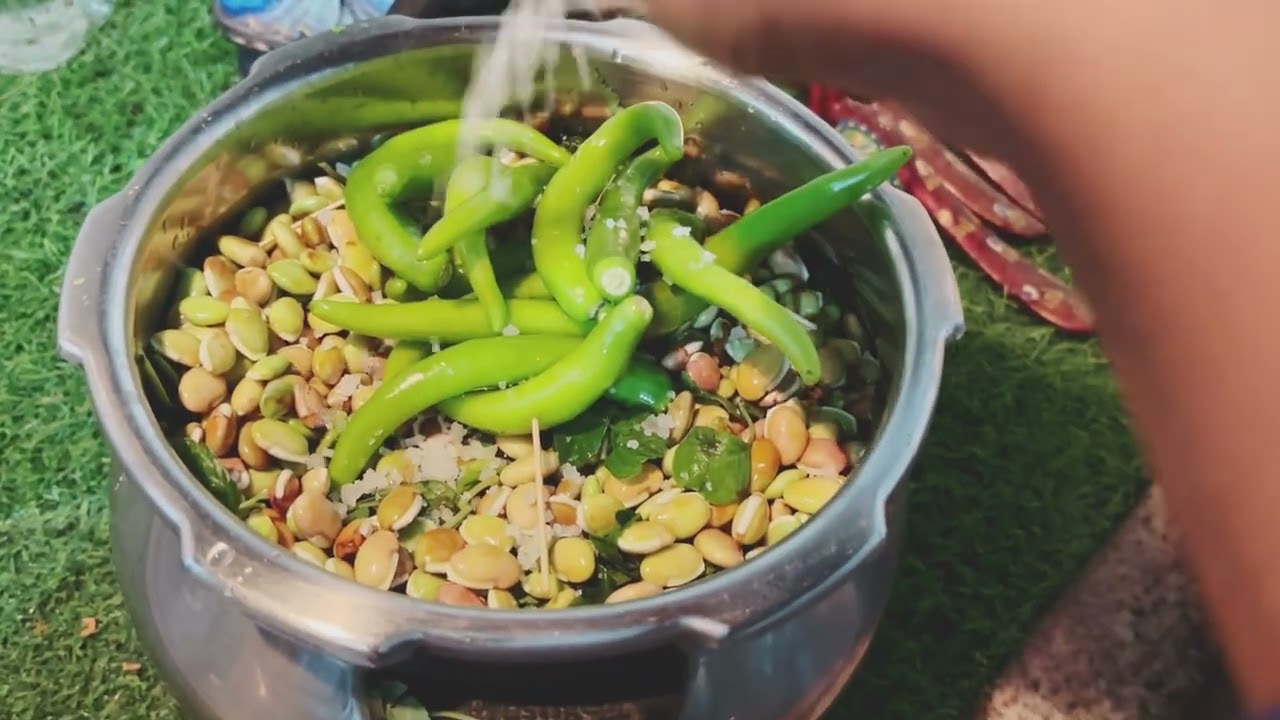 ಉಪ್ಪುಸಾರು ಮಂಡ್ಯ ಸ್ಟೈಲ್ನಲ್ಲಿ ಮಾಡುವ ವಿಧಾನ #cooking#sambar#cookingvlog#housewifelife#mandyastyle 
