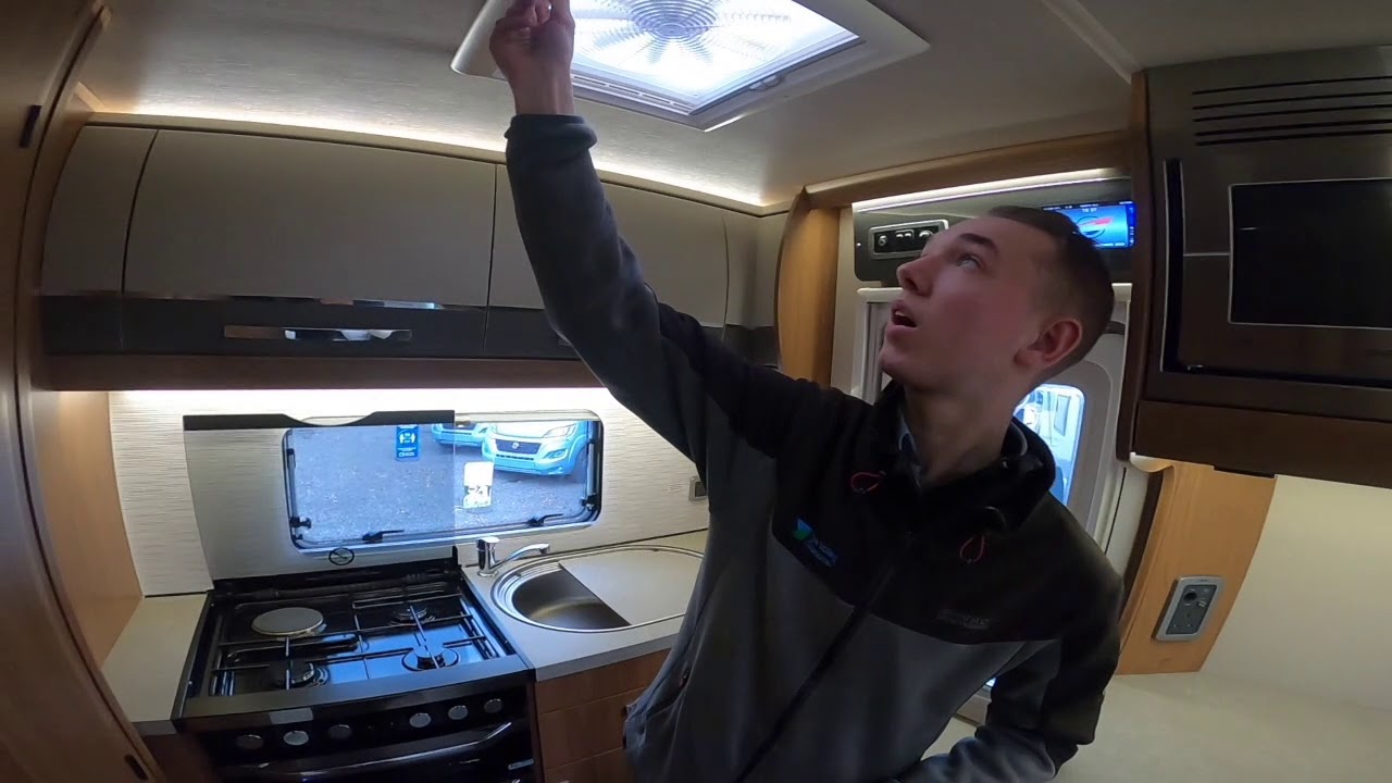 Auto Trail Tracker EKS handover