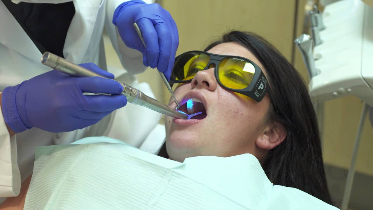 Oral Cancer Screenings with Identifi 3000 Ultra - Sensible Dental