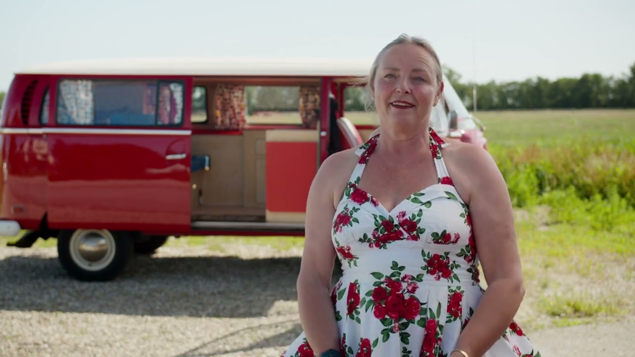Monique verhuurt haar Volkswagen T2 camper | Goboony