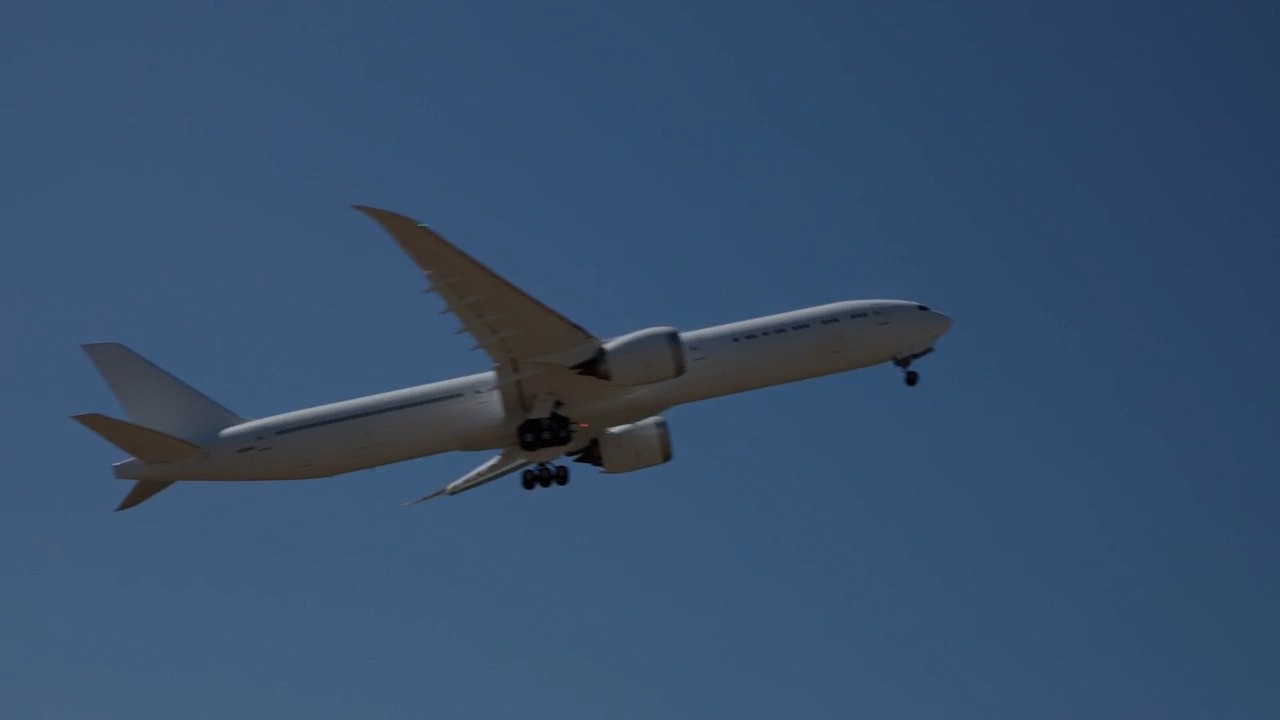 Седьмой Boeing 777-9 совершил свой первый полет