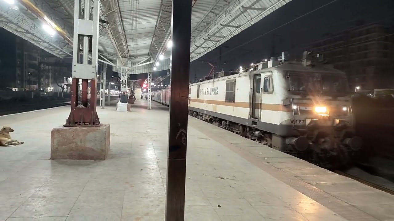 Part-33 RF at Vapi & Bilimora on an occasion the 19 birthday of the 12909 BDTS-NZM Garibrath Express