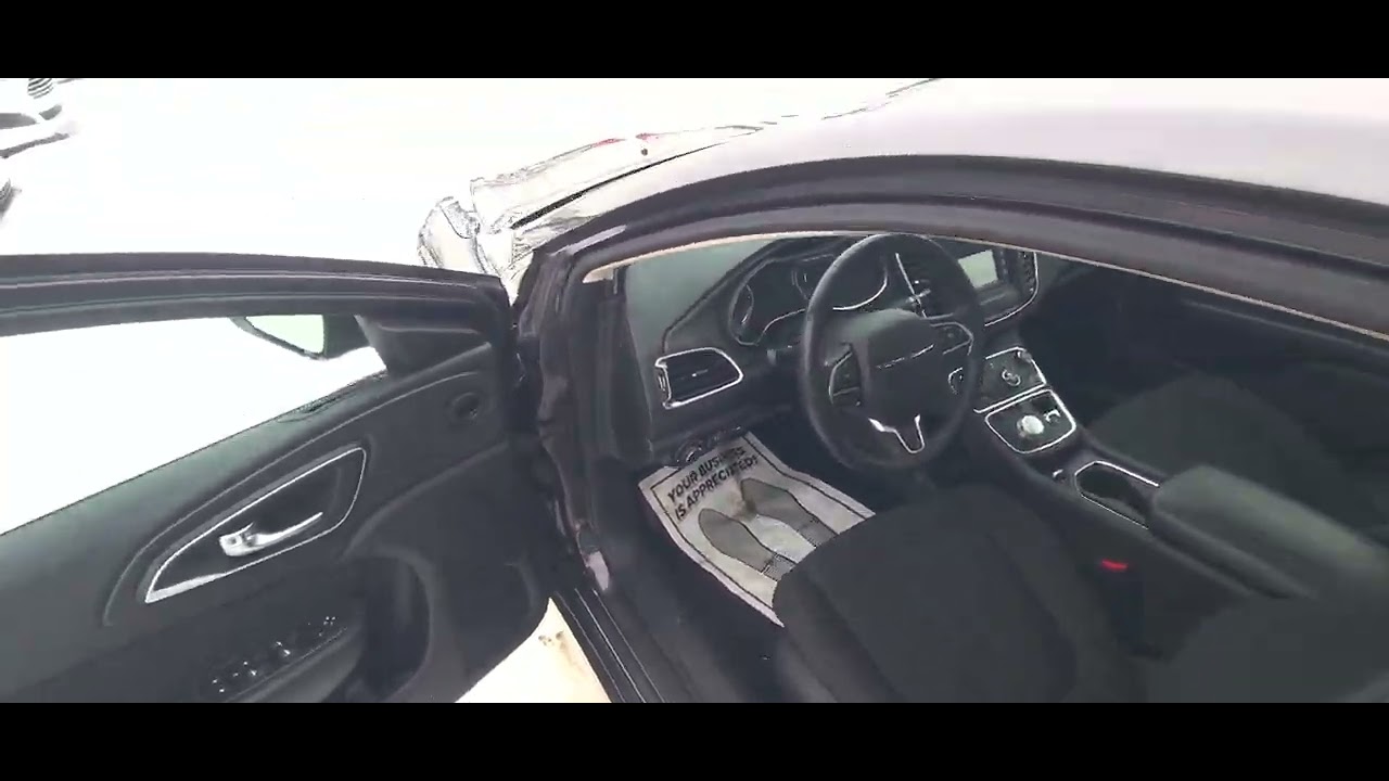C9605 2016 Chrysler 200