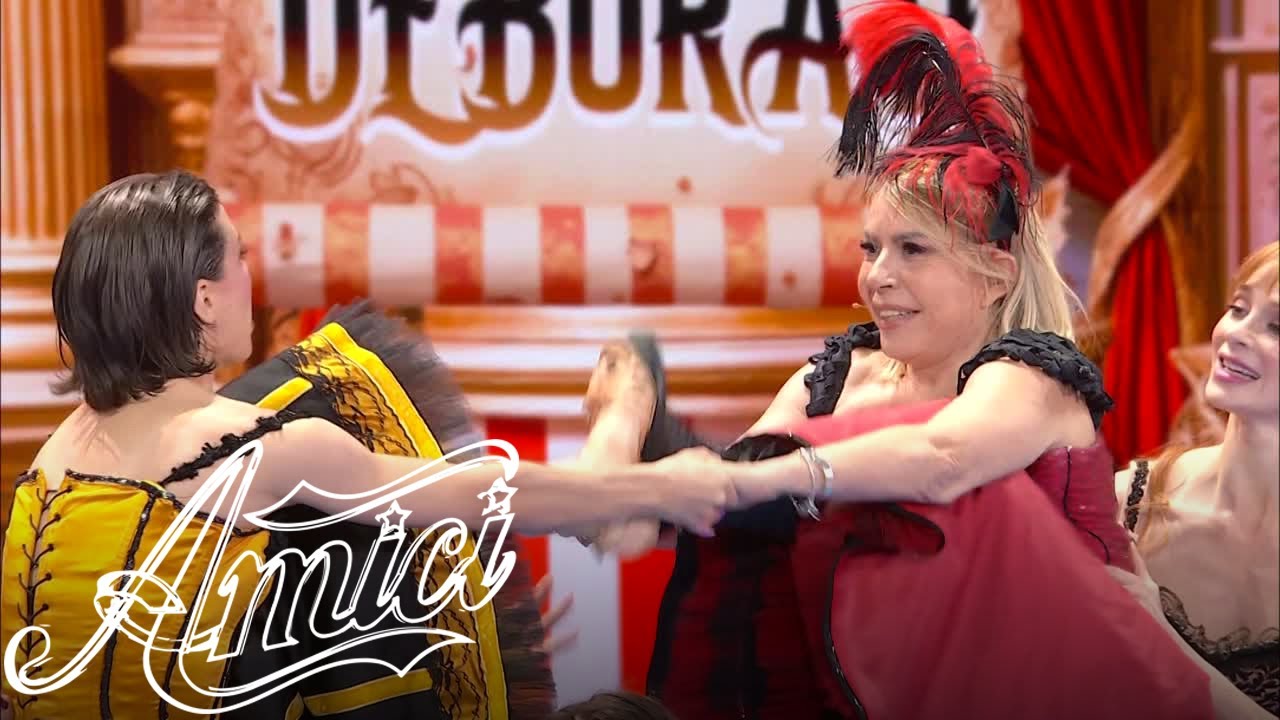 Amici 24 - L'esibizione di Anna Pettineli e Debora Lettieri