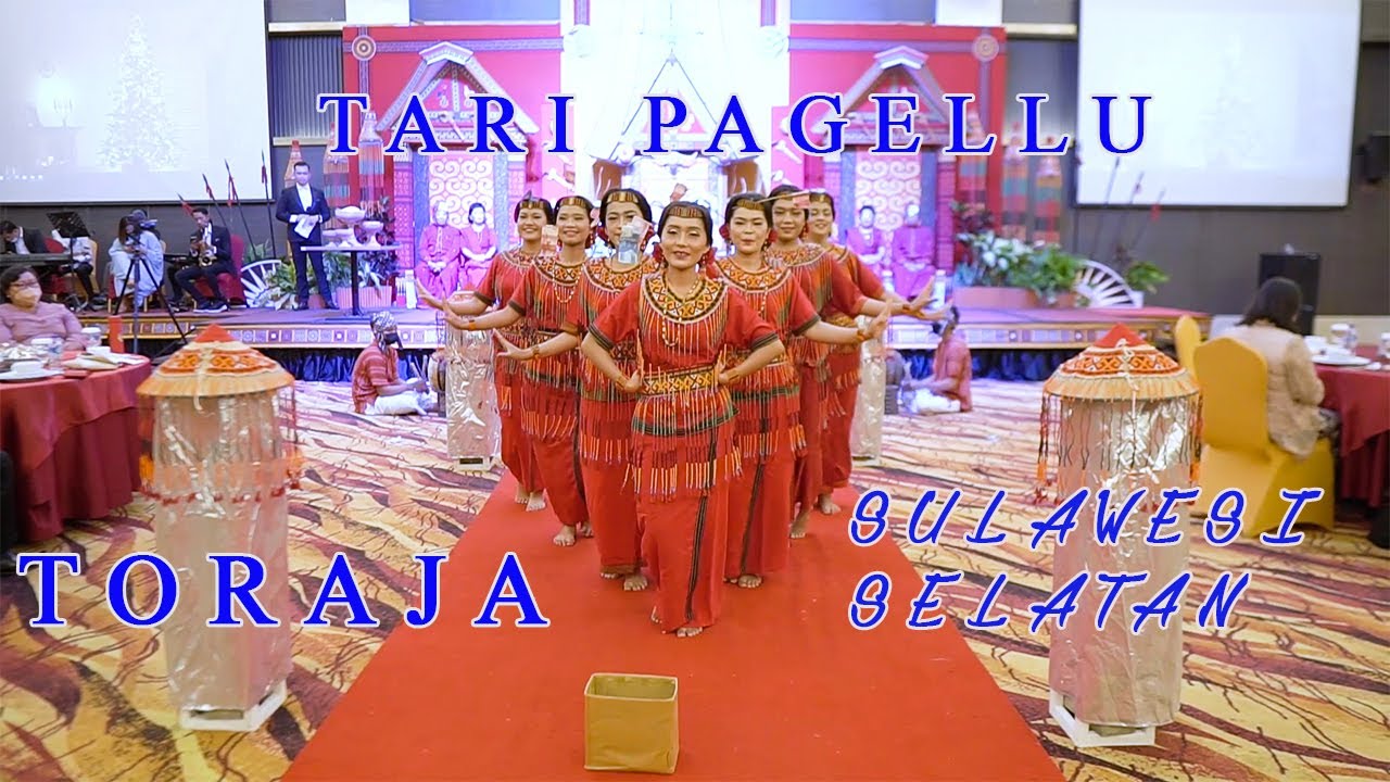 TARI PAGELLU - TANA TORAJA - SULAWESI SELATAN - liputan pernikahan Agnes & Tri