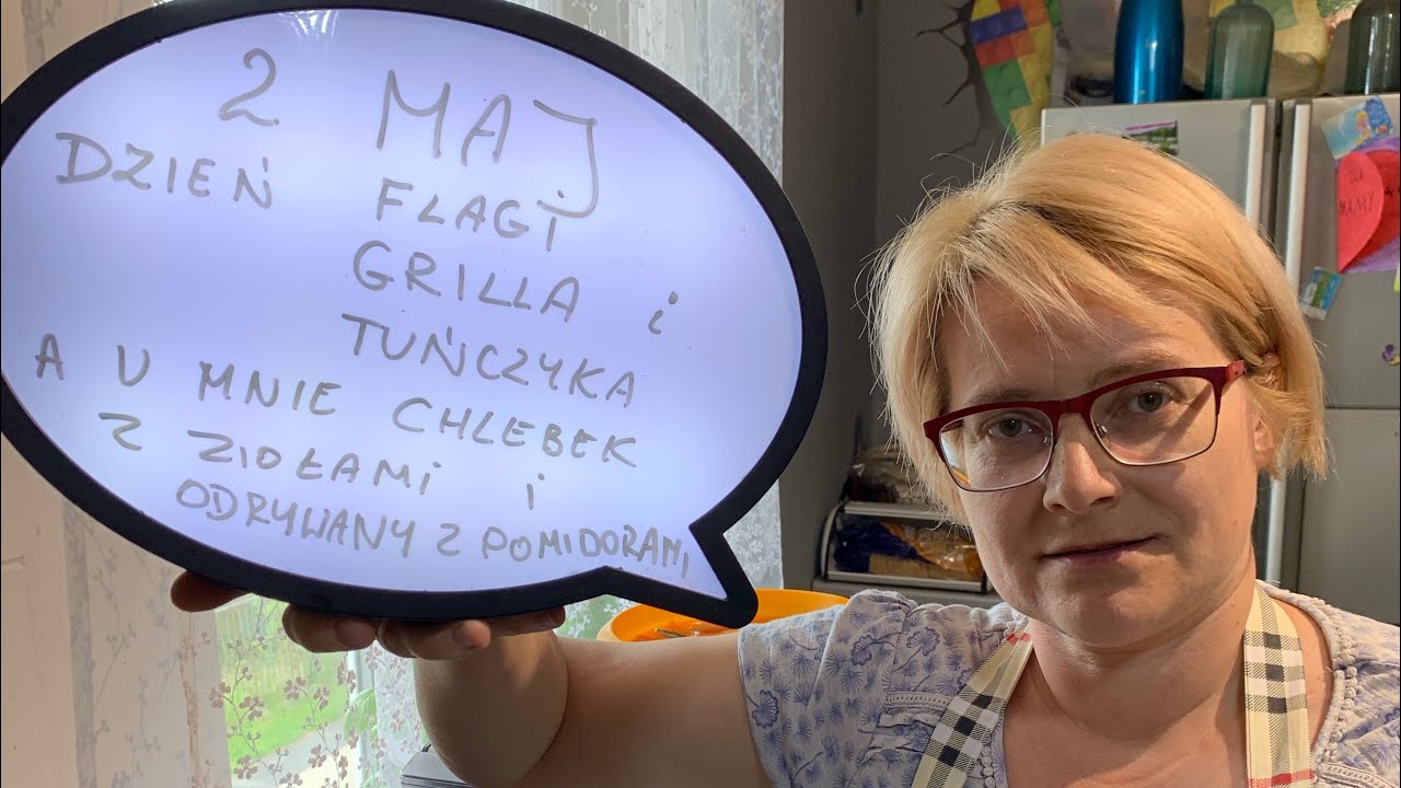 Thermomix Tm6: Chleb z ziołami i pomidorowy chlebek odrywamy.