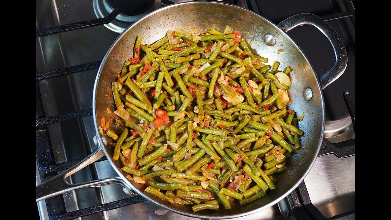 Fry  (stewed) Bodi | CaribbeanPot.com