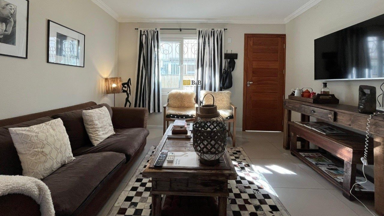 Casa com 04 dormitórios à venda em Canela/RS