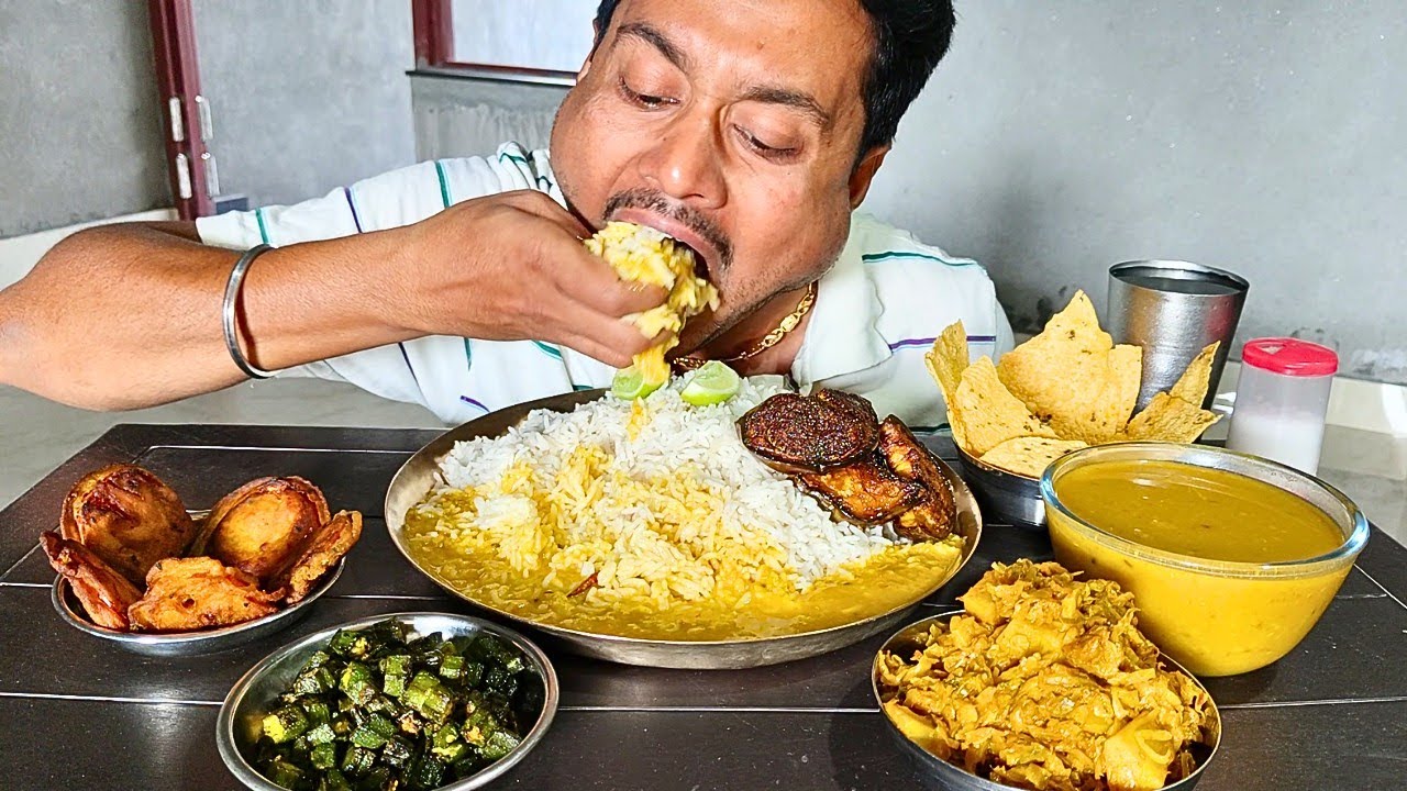 🍽️Big Bites Eating 🍲Veg Thali🍛, Dal😋, Badhakopir Ghonto🥬, Bhendi Bhaja🤤, Begun Bhaja🍆, Tomato Bora🍅