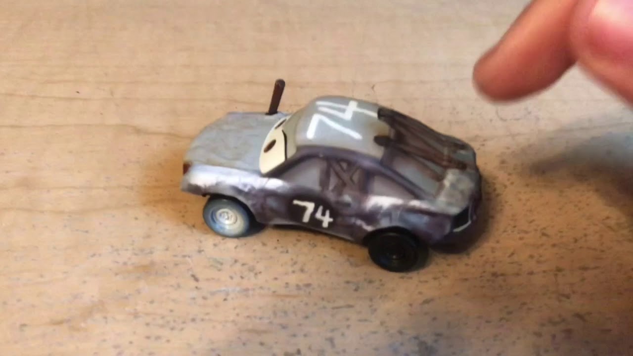 Disney Pixar Cars 3 2017 Patty