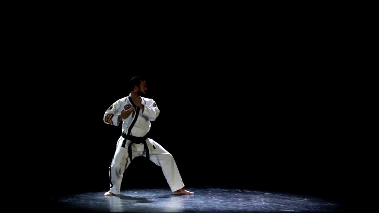 Poome-sae Songahm Chung Jung 2 (Chung Jung Ee Janhg)