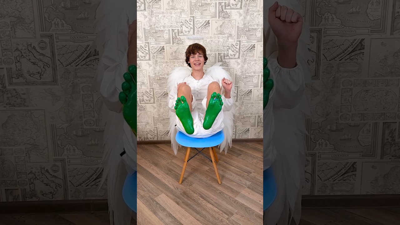 The Foot Paint Trick! 🎨👣😂 You Won't Believe This T-Shirt Art!
