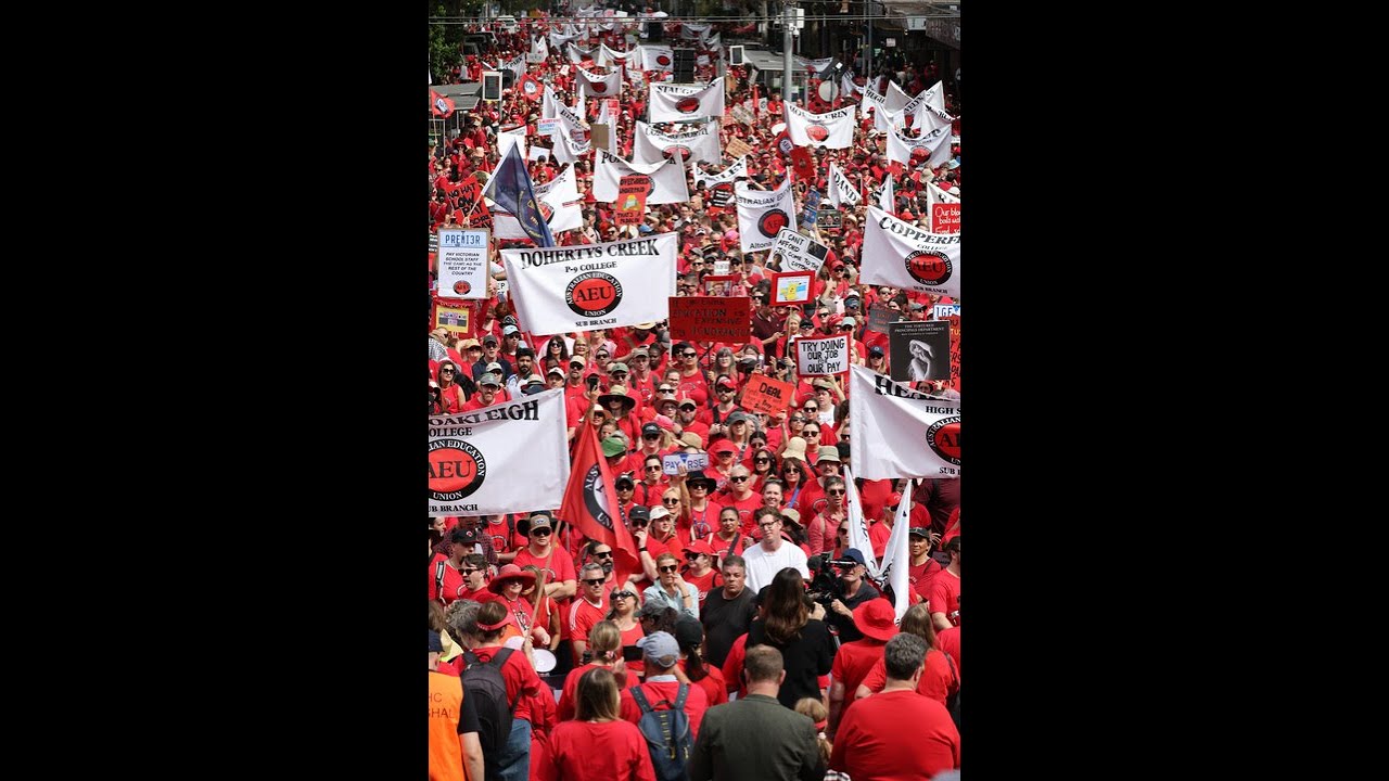 Teachers have their say during Melbourne protest march