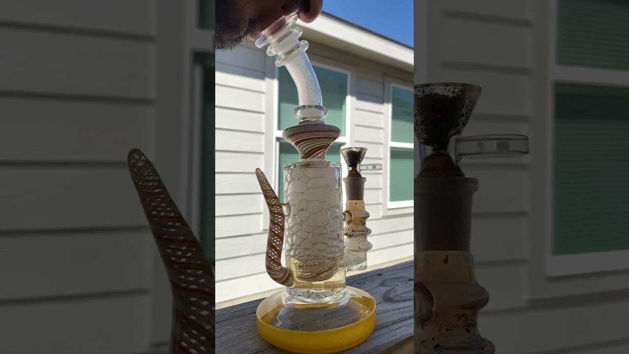 The Dopest Smalls smoke sesh! Come cheef 🍃💨 #slowed #bubbles #bentneck #review #shortsvideo