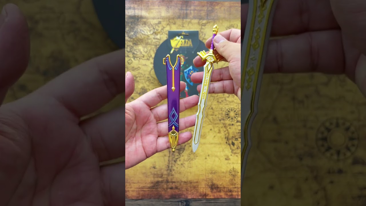 Zelda unboxing Limited Weapon Charm unboxing display #games #zelda #unboxing #toys #display