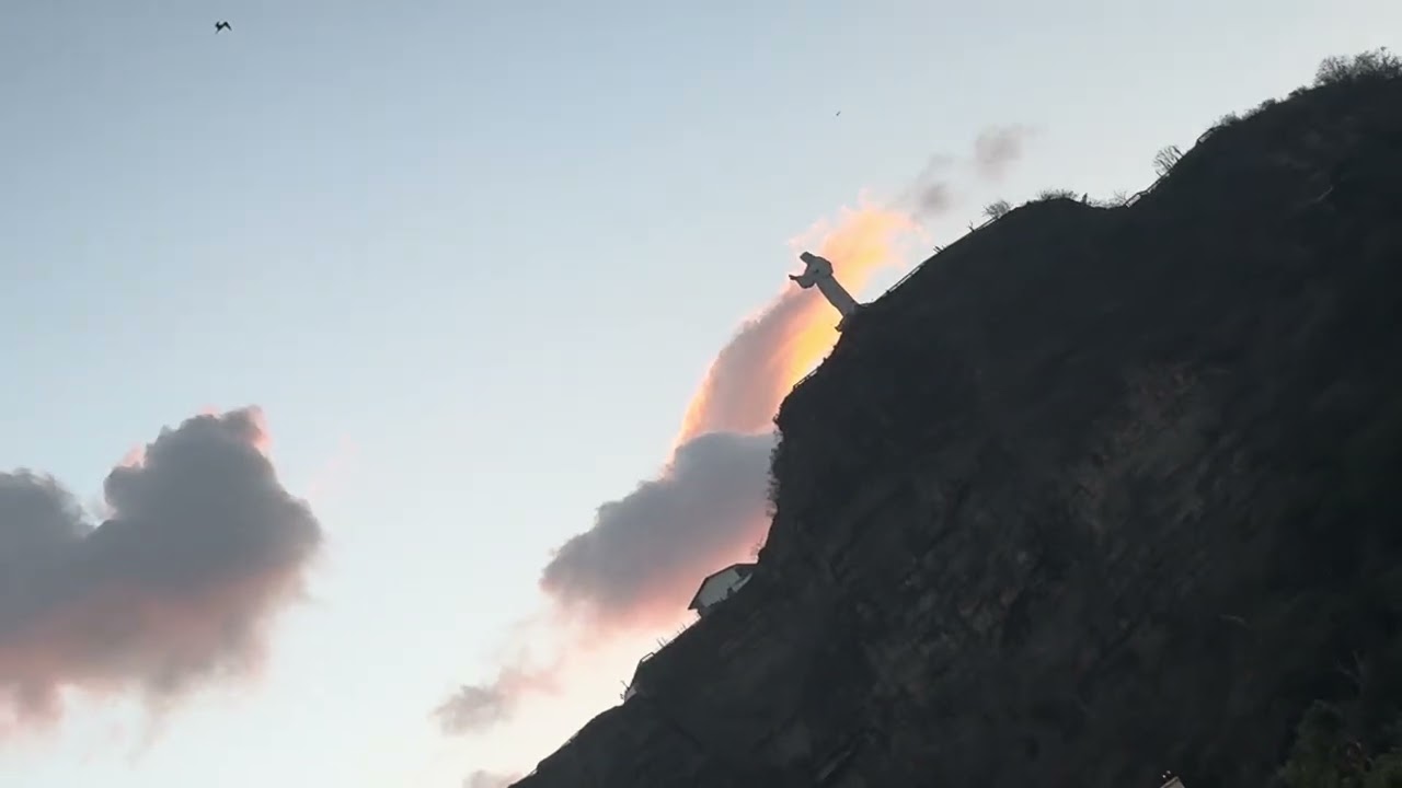 Sunset Soaring ‘ Pteradactyl’ 