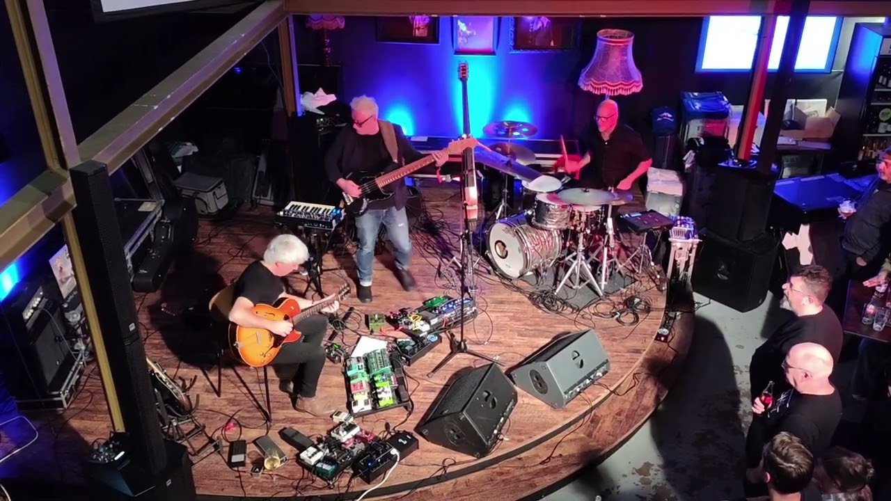 KAMEEL: Dead Air Anthem - LIVE in Macca Club Hasselt, 09/11/2025