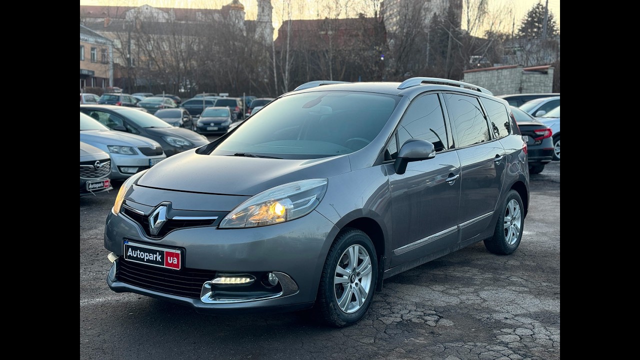 АВТОПАРК Renault Megane Scenic 2014року (код товару 74995)