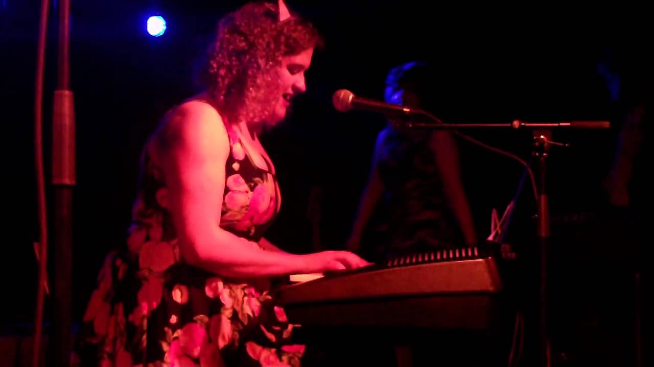 Romilda Vane and the Chocolate Cauldrons -You Can't Speak Snake (Wrockeborg 2011)