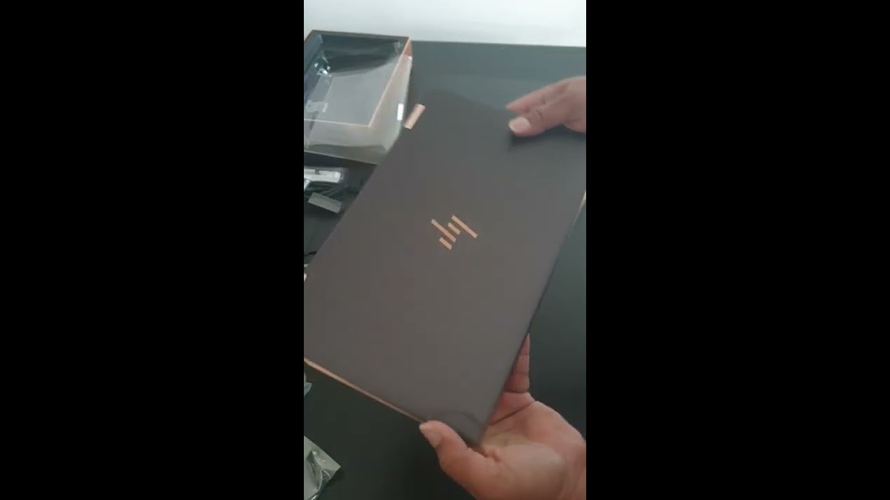 Unboxing HP Spectre x360 13 inch Bang and Olufsen limited edition