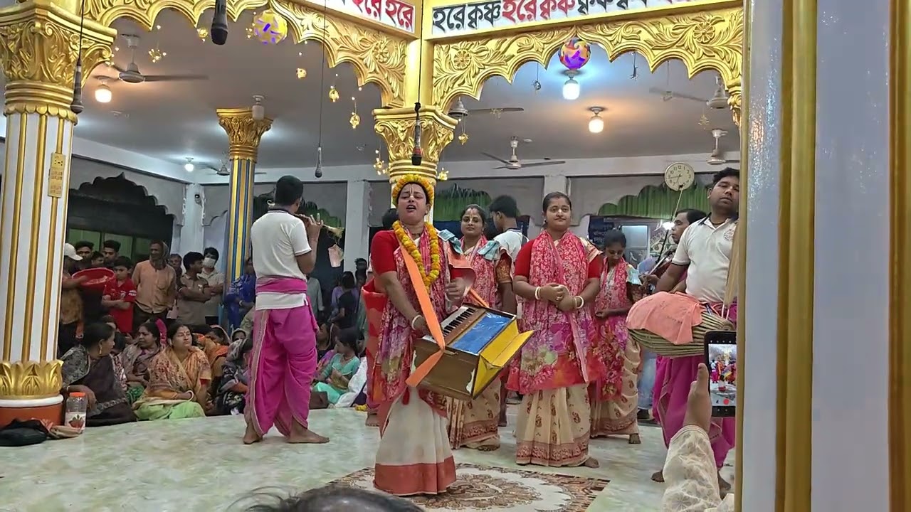 মহালয়ার সুরে কীর্তন, শিখাশ্রী সম্প্রদায়, গোপালগঞ্জ। 