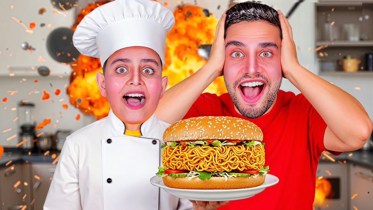 تحدي خلط الأكل 😱 اندومي وبرجر🤢