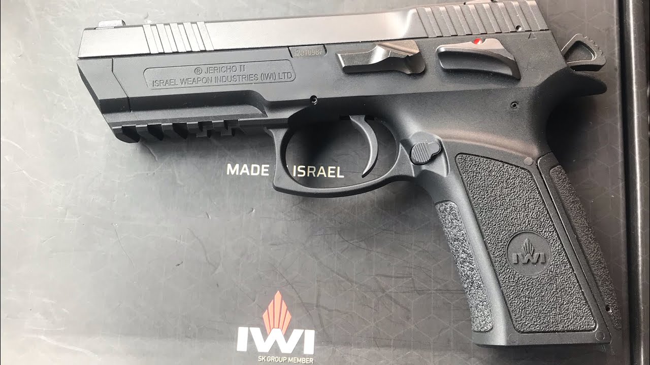 IWI Jericho II - how to field strip