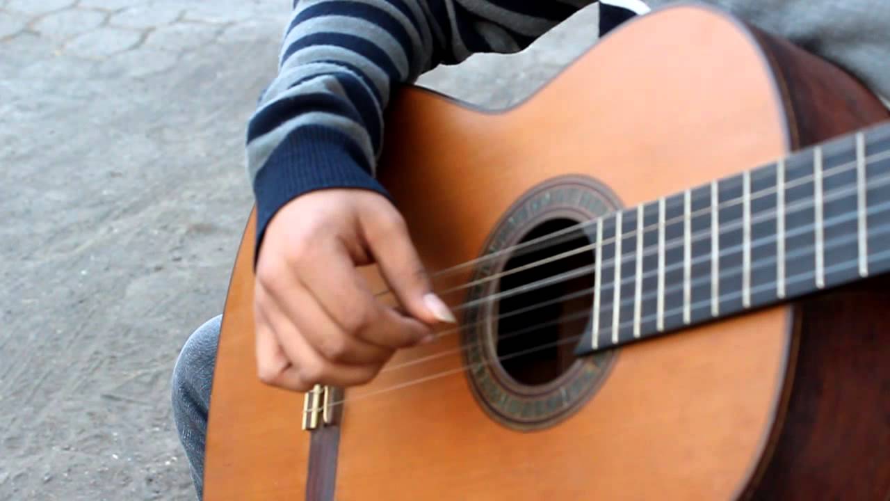 La zandunga en guitarra acústica de Paracho @cotidiano399