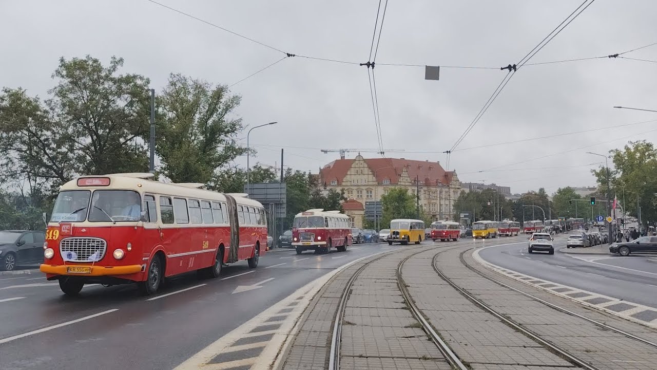 100-lecie komunikacji autobusowej w Poznaniu - Parada