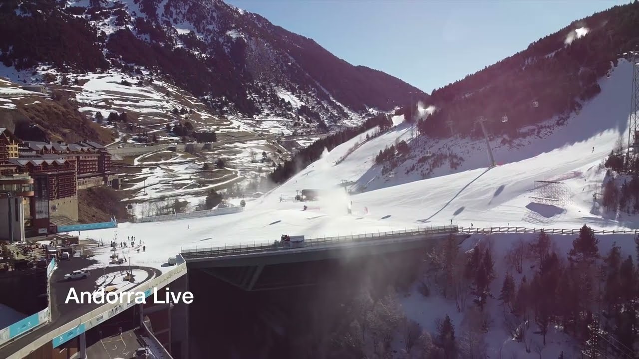 🇦🇩 ⛷️ We fly over the slopes of SOLDEU GRANDVALIRA!! SKI WORLD CHAMPIONS are held here!! FIS 🎿
