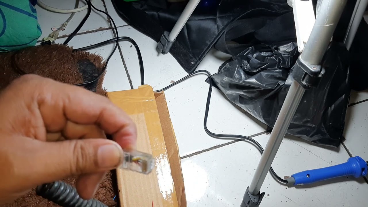 membuat kebel extramic icom 2200 atau 2300 menggunakan soket kusus