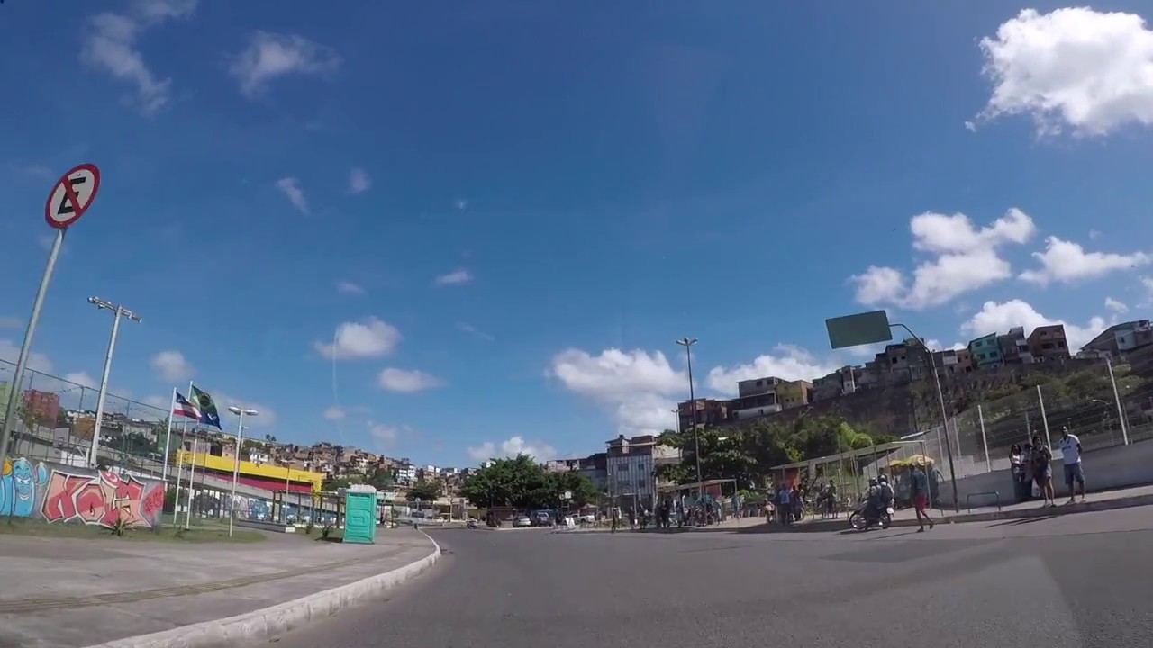 Pelas Ruas de Salvador de Carro : Avenida Barros Reis