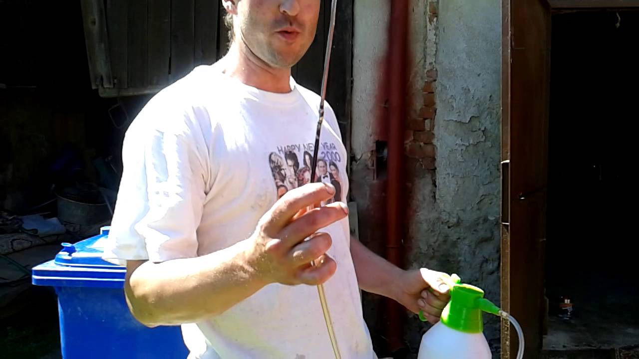 domácí výroba aplikátoru na spodek a dutiny automobilů