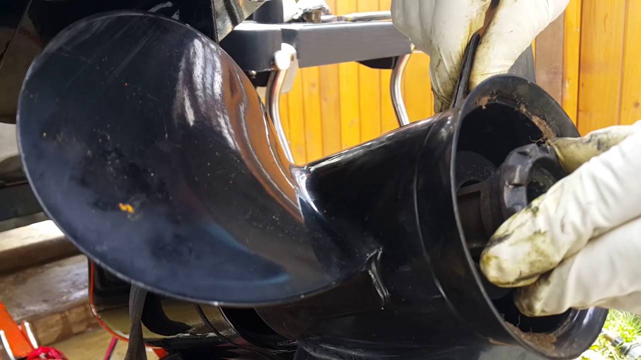 Propeller change/service for Mercury Outboard with Flo Torq II system