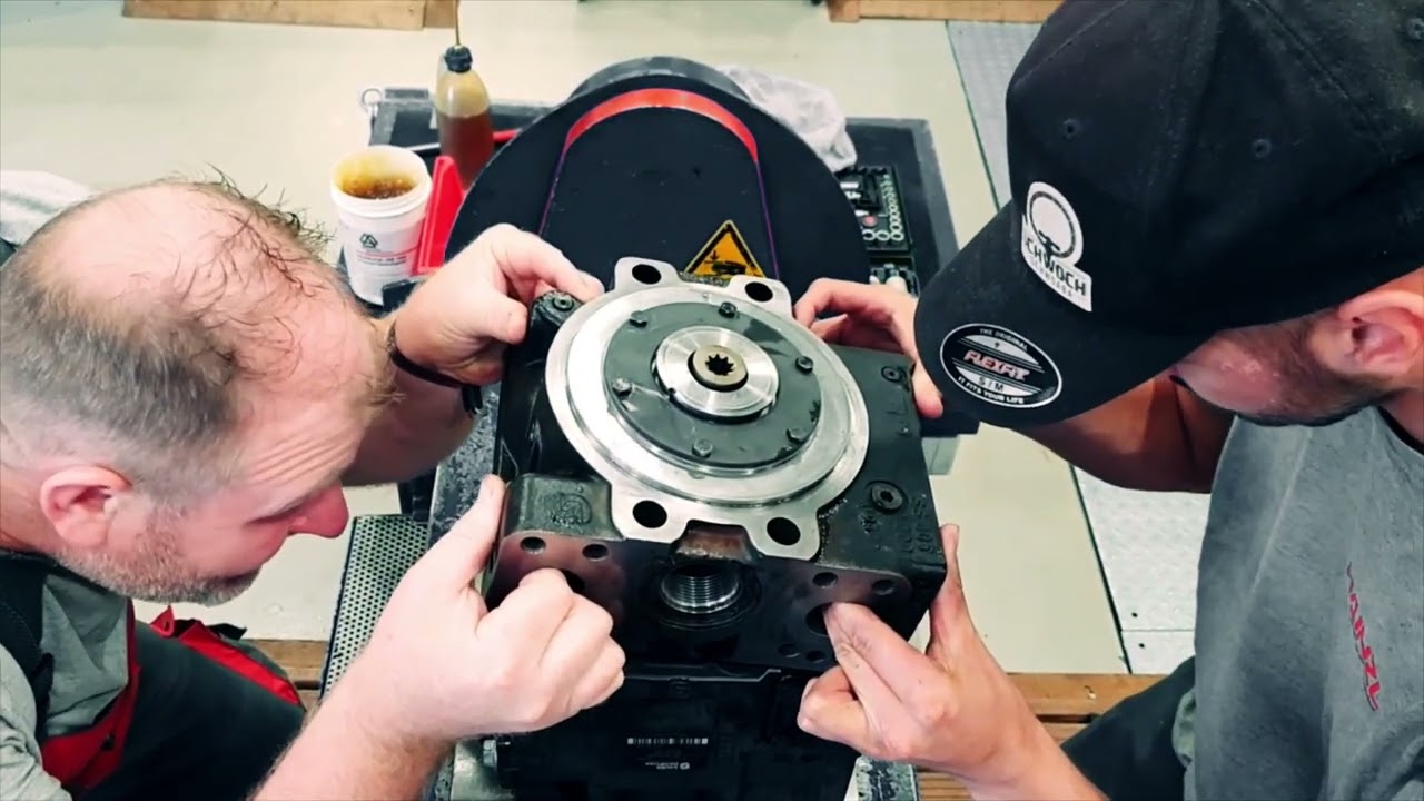 HAINZL Motion & Drives | Service und Wartung - Reparatur einer Pumpe
